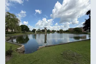 1101 S Hunt Club Drive #214, Mount Prospect, IL 60056 - Photo 15