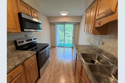 1101 S Hunt Club Drive #214, Mount Prospect, IL 60056 - Photo 7