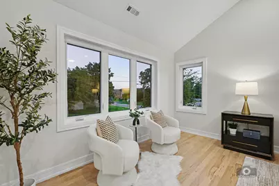 5604 S 7th Avenue, Countryside, IL 60525 - Photo 15
