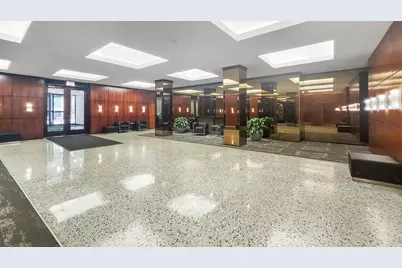 535 N Michigan Avenue #2710, Chicago, IL 60611 - Photo 11