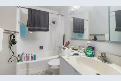 535 N Michigan Avenue #2710, Chicago, IL 60611 - Photo 7