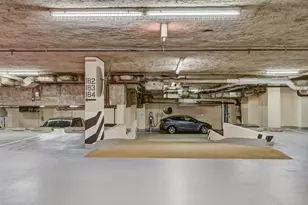 400 E Ohio St, Chicago, IL 60611 - Photo 49