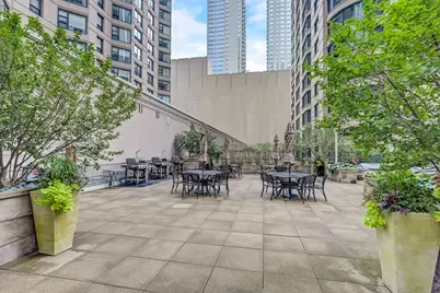 400 E Ohio Street #801, Chicago, IL 60611 - Photo 39