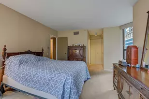 400 E Ohio St, Chicago, IL 60611 - Photo 17