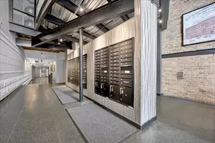 616 W Fulton St, Chicago, IL 60661 - Photo 3