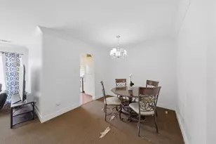 831 E Carriage Ln, Palatine, IL 60074 - Photo 21