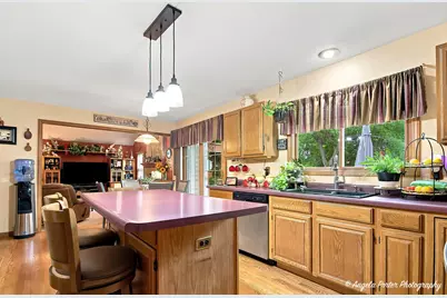 1813 Lakeview Street, Johnsburg, IL 60051 - Photo 15
