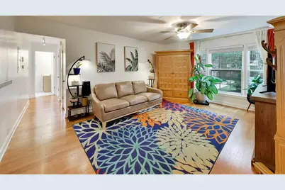 2417 W Fitch Avenue #1, Chicago, IL 60645 - Photo 3