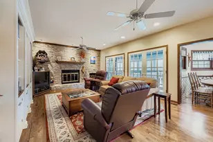 13N441 Coombs Rd, Elgin, IL 60124 - Photo 15