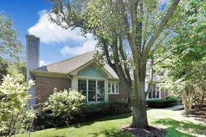 2107 Norwich Court, Glenview, IL 60026 - Photo 3