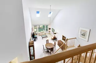 2107 Norwich Ct, Glenview, IL 60026 - Photo 17