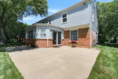 316 Fox Run Drive, Northbrook, IL 60062 - Photo 21