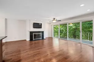 1 Oak Brook Club Dr, Oak Brook, IL 60523 - Photo 7