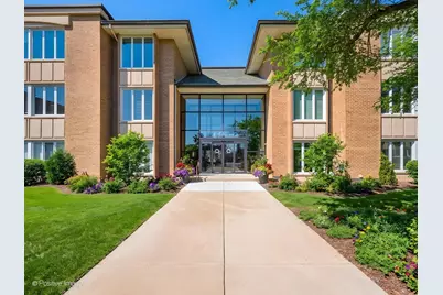 1 Oak Brook Club Drive #A310, Oak Brook, IL 60523 - Photo 1