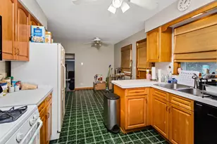 1525 Elm St, Park Ridge, IL 60068 - Photo 9