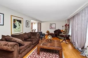 1525 Elm St, Park Ridge, IL 60068 - Photo 3