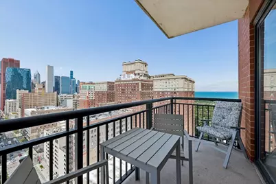 41 E 8th Street #2301, Chicago, IL 60605 - Photo 17