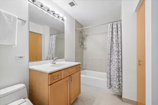 41 E 8th St, Chicago, IL 60605 - Photo 23