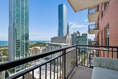 41 E 8th Street #2301, Chicago, IL 60605 - Photo 15