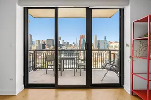 41 E 8th St, Chicago, IL 60605 - Photo 11