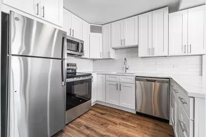1360 N Sandburg Terrace #2603C, Chicago, IL 60610 - Photo 9