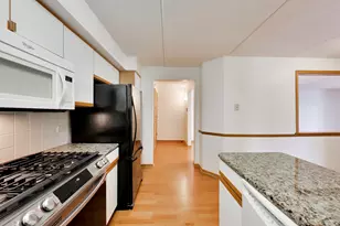 7120 N Milwaukee Ave, Niles, IL 60714 - Photo 17