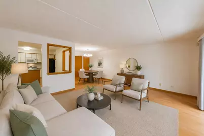 7120 N Milwaukee Avenue #208, Niles, IL 60714 - Photo 9
