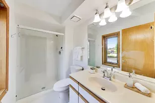 7120 N Milwaukee Ave, Niles, IL 60714 - Photo 23
