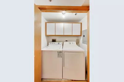 7120 N Milwaukee Avenue #208, Niles, IL 60714 - Photo 27