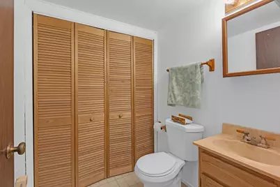 2504 W Fairview Lane, McHenry, IL 60051 - Photo 19