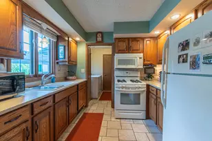 301 9th St, Mendota, IL 61342 - Photo 7