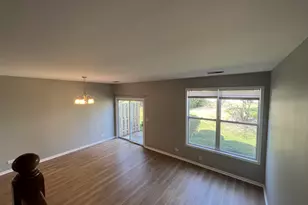 2826 Powell Ct, Naperville, IL 60563 - Photo 5
