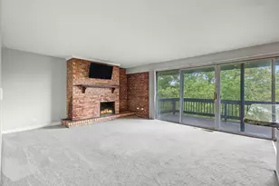 5603 Lakeside Dr, Lisle, IL 60532 - Photo 21