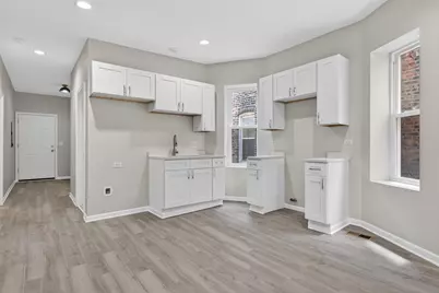 151 N Long Avenue, Chicago, IL 60644 - Photo 5
