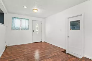 401 Belting Ct, Machesney Park, IL 61115 - Photo 9