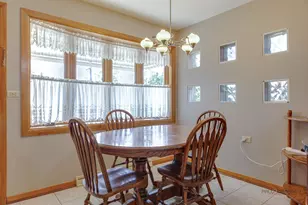 7029 W Kedzie St, Niles, IL 60714 - Photo 9