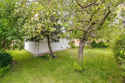 7029 W Kedzie Street, Niles, IL 60714 - Photo 25