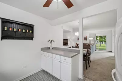 951 Manchester Circle #951, Schaumburg, IL 60193 - Photo 9