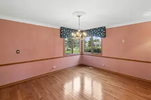 609 Claire Ln, Prospect Heights, IL 60070 - Photo 9