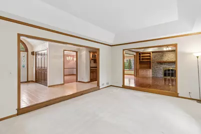 609 Claire Lane, Prospect Heights, IL 60070 - Photo 7