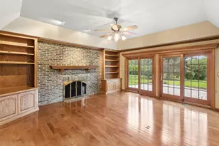 609 Claire Ln, Prospect Heights, IL 60070 - Photo 5