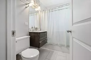 1150 N Boxwood Dr, Mount Prospect, IL 60056 - Photo 9