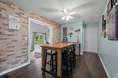 640 Green Meadow Lane, Geneva, IL 60134 - Photo 9