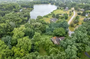 8351 Snaresbrook Rd, Roscoe, IL 61073 - Photo 19