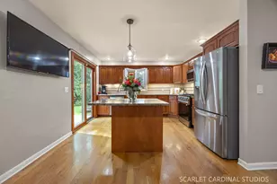 1808 Downing Ct, Naperville, IL 60563 - Photo 3