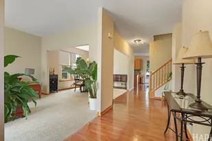 1999 W Windsor Dr, Round Lake, IL 60073 - Photo 5