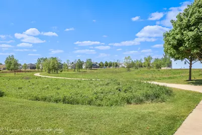 300 N Aspen Drive, Cortland, IL 60112 - Photo 55