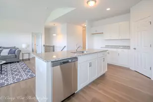300 N Aspen Dr, Cortland, IL 60112 - Photo 23