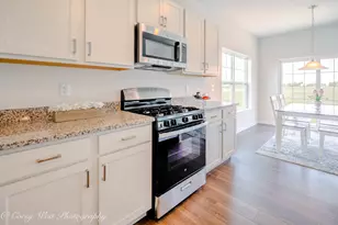 300 N Aspen Dr, Cortland, IL 60112 - Photo 25