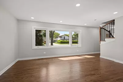 [Address not provided], Des Plaines, IL 60016 - Photo 3